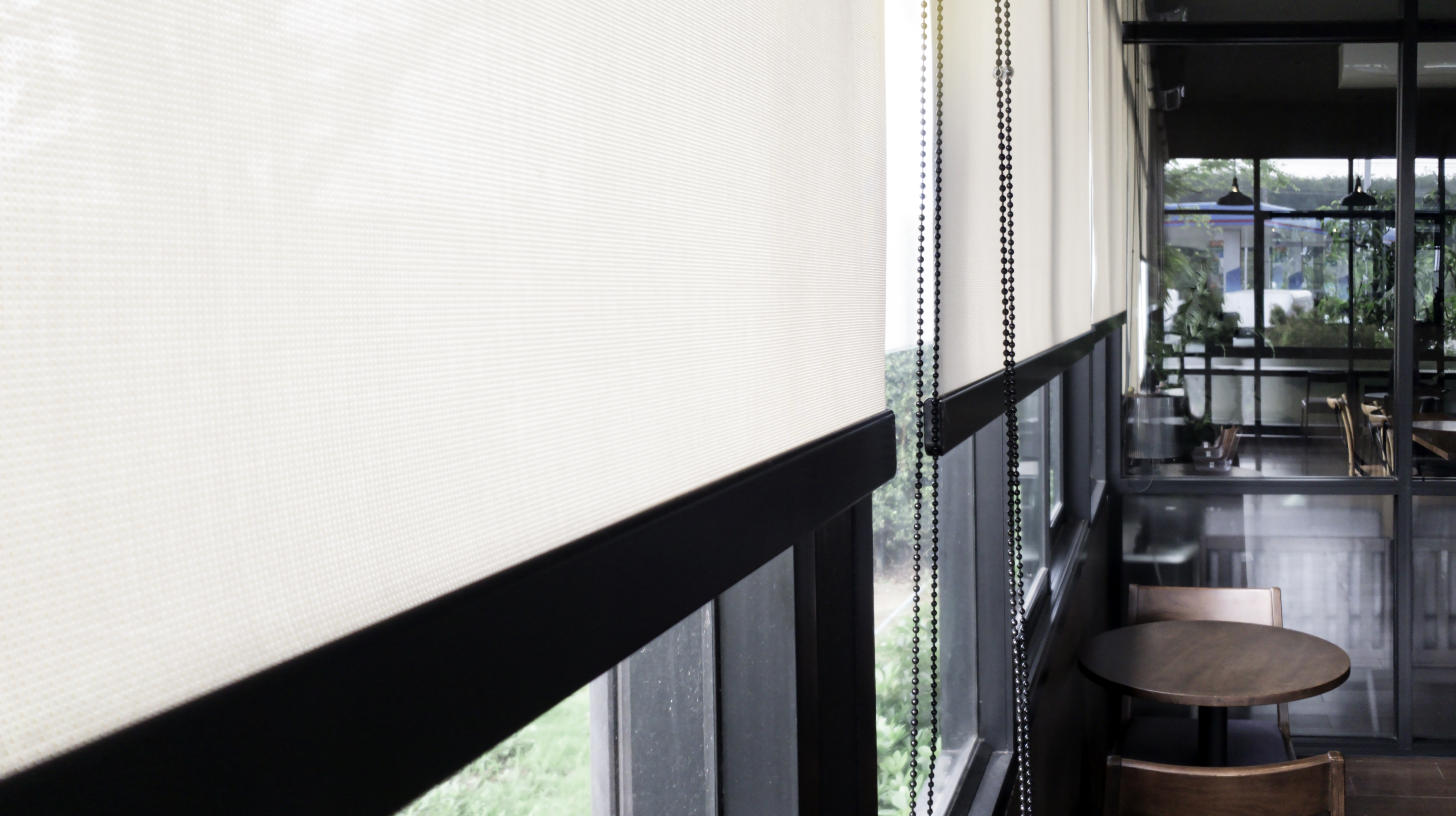 transparent-mirror-window-frame-with-curtain-protect-sun-light-f